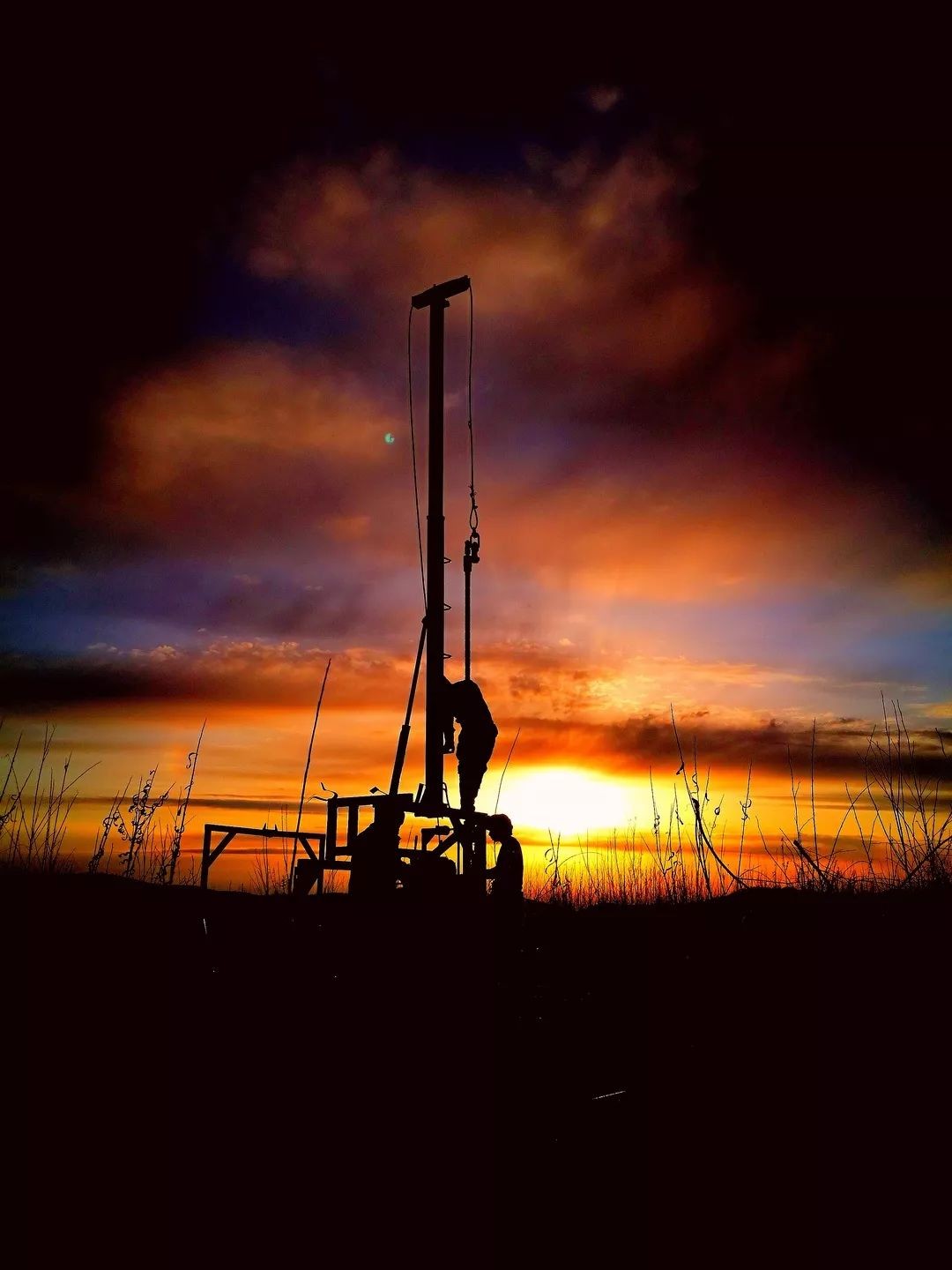 cf58f464c4c33b1c1b2b22cc89acd c82ae9d75ead4105ba30a4496411f65f c